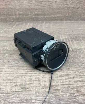 Volkswagen PASSAT B6 Ignition lock 3C0905843M