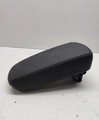 Opel Mokka B Armrest 