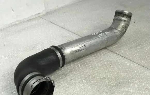 BMW 5 E60 E61 Intercooler hose/pipe 7793896