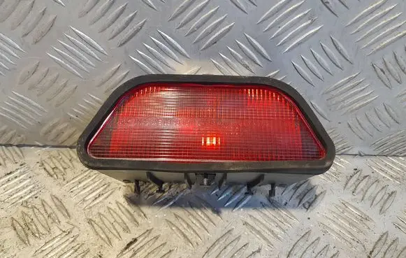 Mercedes-Benz ML W163 Third/center stoplight A1638200156
