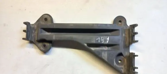 Audi A6 S6 C4 4A Front bumper mounting bracket 4A0807283A