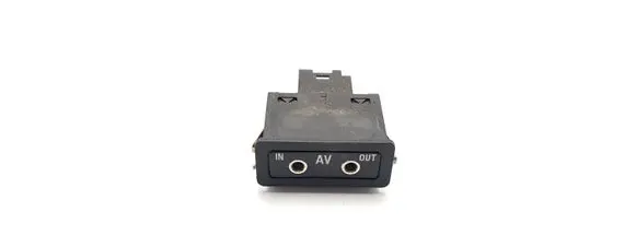 BMW 7 E38 AUX in-socket connector 8368346 03055505488771
