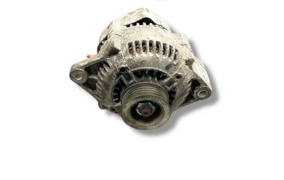 Suzuki Swift I Generator/alternator 897388 M15A