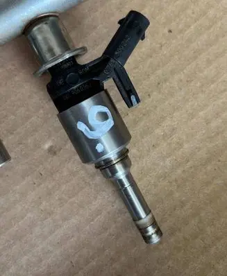 Volkswagen Arteon Fuel injector 06L906036J 06L906403