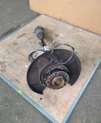 BMW 3 F30 F35 F31 Rear wheel hub 33326792523 33207622853 7622853