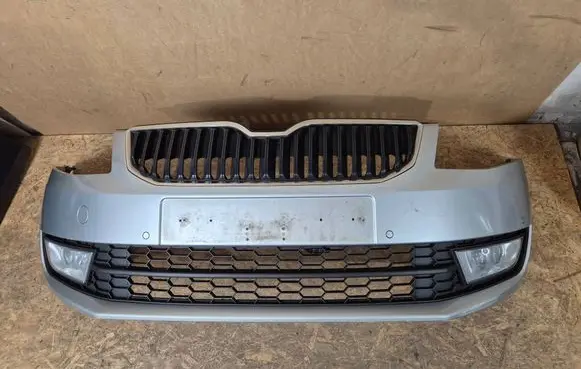 Skoda Octavia Mk3 (5E) Front bumper