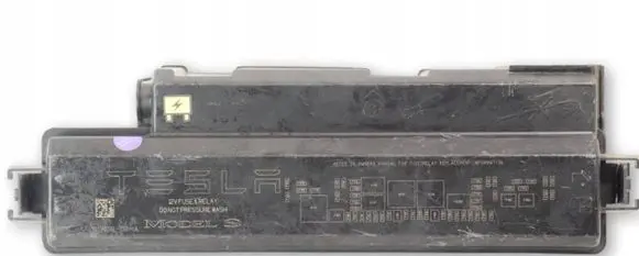 Tesla Model S Fuse box set 1119059-00-A 111905900A 1119059