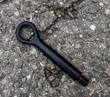 Lexus CT 200H Towing hook eye 