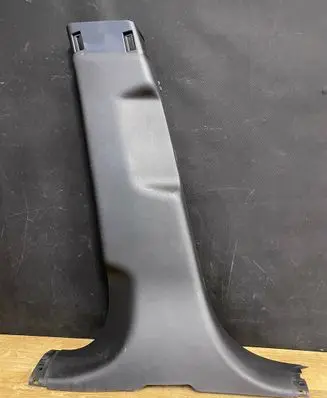(B) pillar trim (bottom)