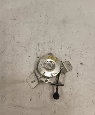 Peugeot 3008 I Tailgate/trunk/boot lift motor 9683313980 54652122 35290600M01