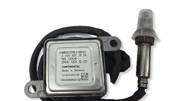 Mercedes-Benz C W205 Lambda probe sensor A0009052809 1802080622 A2C1644260029