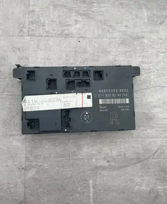 Mercedes-Benz E W211 Door control unit/module 2118208285