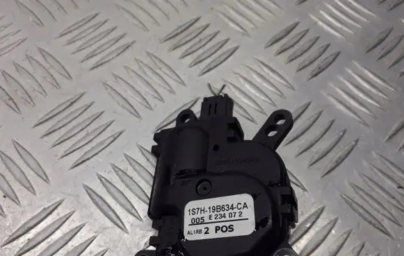 Ford C-MAX I A/C air flow flap actuator/motor 1S7H19B634-CA