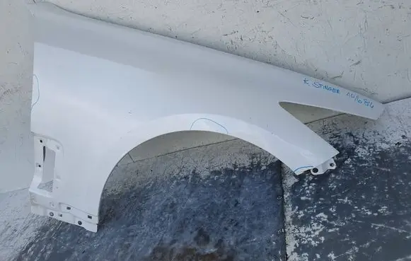 KIA Stinger Fender
