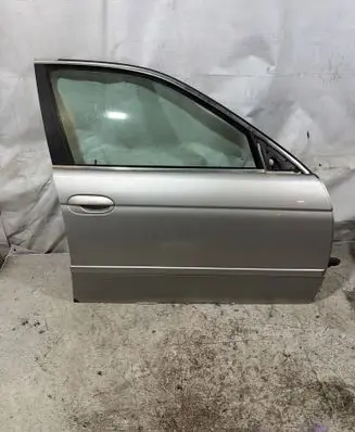 BMW 5 E39 Front door 