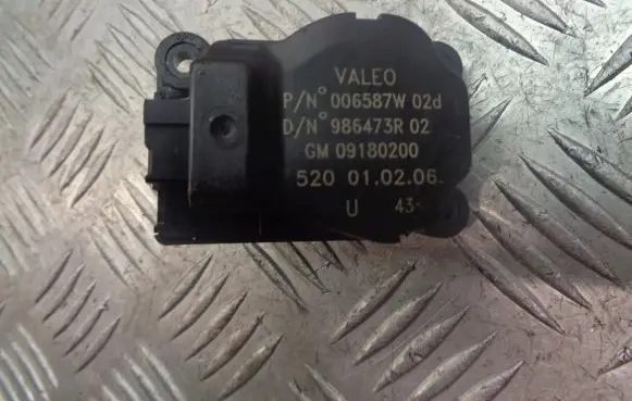 Fiat Croma A/C air flow flap actuator/motor 985100V