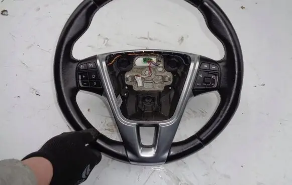 Volvo V60 Steering wheel