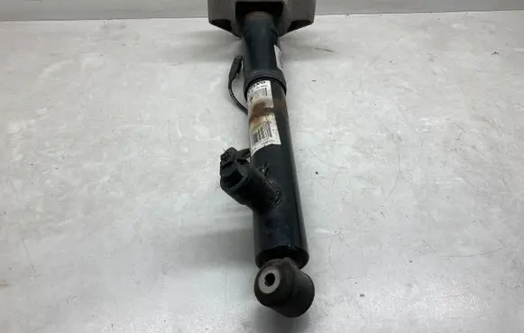 Volvo XC90 Rear shock absorber/damper 31451370 BEE1A EM229701