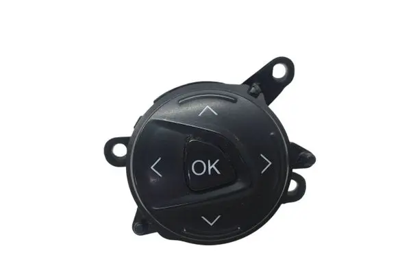 Steering wheel buttons/switches