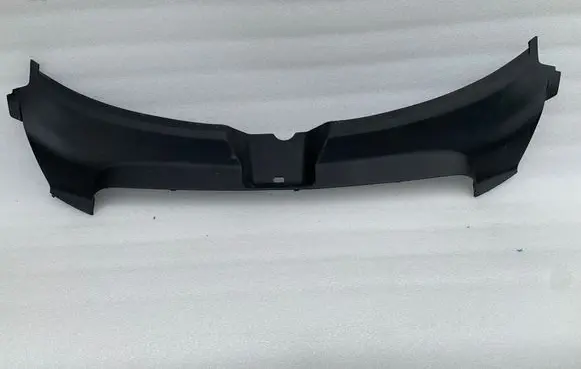Radiator trim