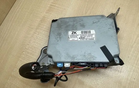 Lexus IS 220D-250-350 Parking PDC control unit/module 8679253010 51611012200