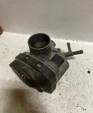 Skoda Fabia Mk1 (6Y) Throttle valve 047133062 408238 5WS02090