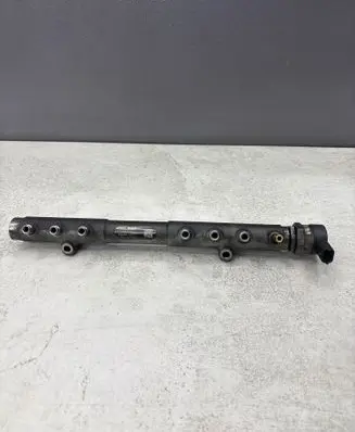 Fuel main line pipe