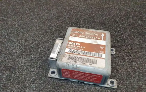 Audi A4 S4 B5 8D Airbag control unit/module 8A0959655B 0285001037