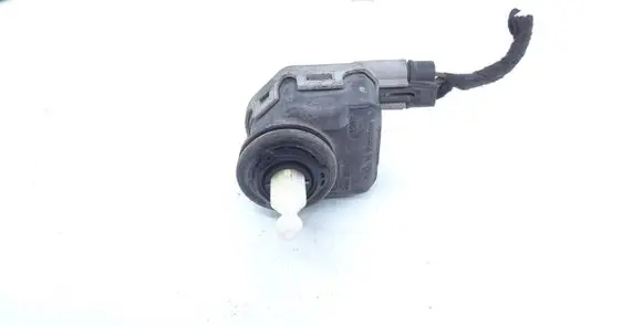 Opel Astra G Headlight level adjustment motor 90590665