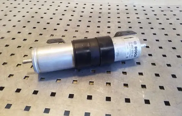 BMW X5 E53 Fuel filter housing 0450906463