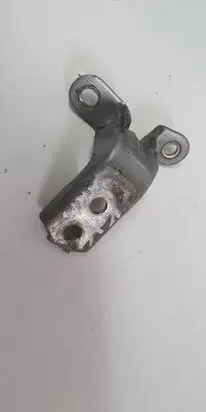 Toyota Auris E180 Front door upper hinge