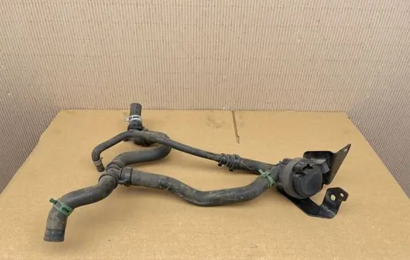 Renault Clio IV Water pump 0392023219