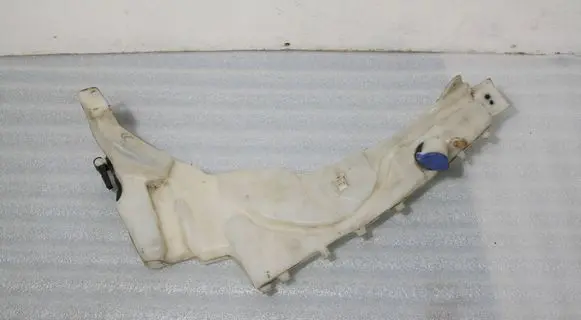 Ford Focus Windshield washer fluid reservoir/tank 4M5113K163 1S7117K624FE T655C