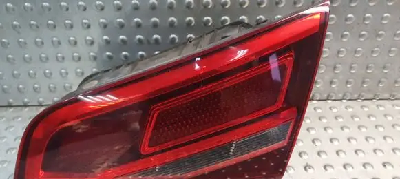 Audi A3 S3 8V Tailgate rear/tail lights 8V4945076