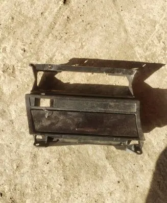 BMW 3 E46 Car ashtray 8205377 8202178