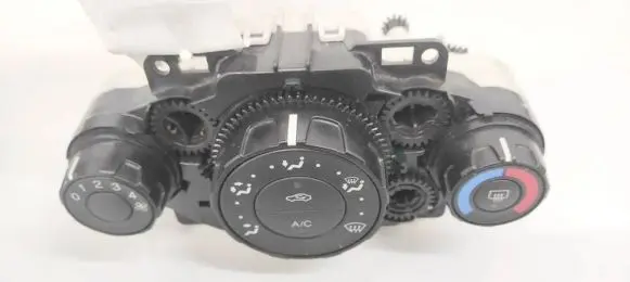 Ford Fiesta Climate control unit 8A6119980AE 8A61-19980-AE