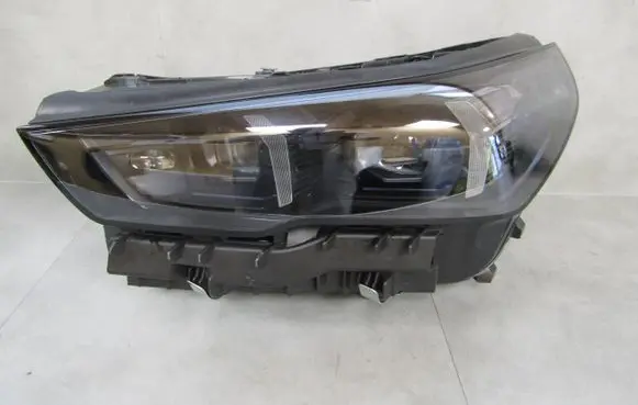 BMW 5 G60 G61 Headlight/headlamp 5A798D709 0301128237F LE22A6494