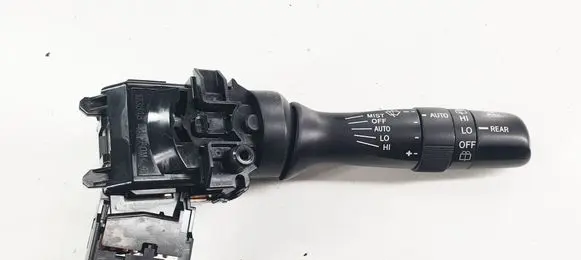 Lexus RX 330 - 350 - 400H Wiper turn signal indicator stalk/switch 