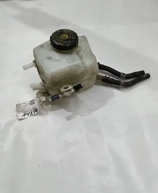 Lexus RX III Brake fluid reservoir 240400