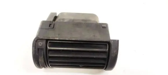 Audi A4 S4 B5 8D Dash center air vent grill 8d1820902