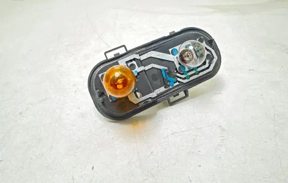 Tail light part