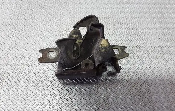 Volkswagen Golf III Engine bonnet/hood lock/catch