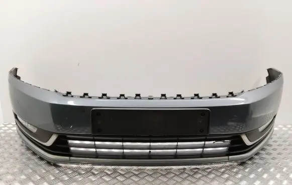 Volkswagen PASSAT B7 Front bumper 3AA807221