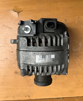 BMW X1 E84 Generator/alternator 7605478