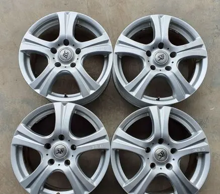 Jeep Grand Cherokee (WK) Original wheel cap RC14757