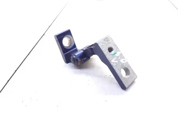 Seat Cordoba (6L) Rear door upper hinge 6L4833402