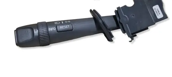 Volvo V70 Indicator stalk 31268578