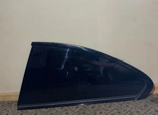 BMW 2 F22 F23 Rear side window 43R-001057 DOT27AS2M23100