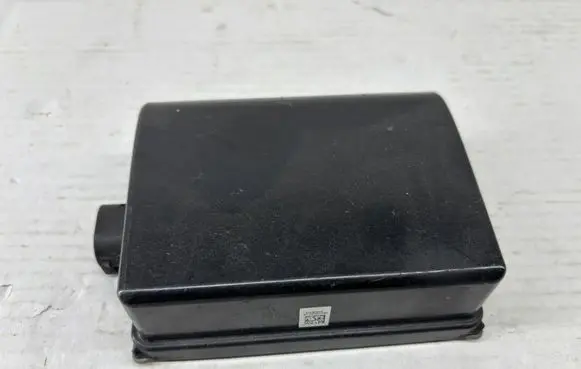 BMW 5 F10 F11 Distronic sensor radar 6864628