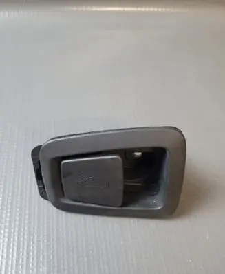 Volvo XC60 Engine bonnet (hood) release handle 32277309